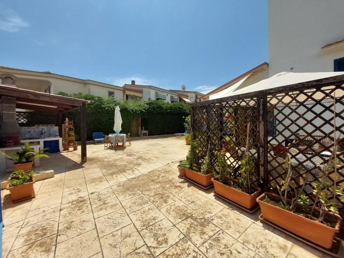 Апартаменти Noto Sole Di Sicilia Lido di Noto Екстер'єр фото